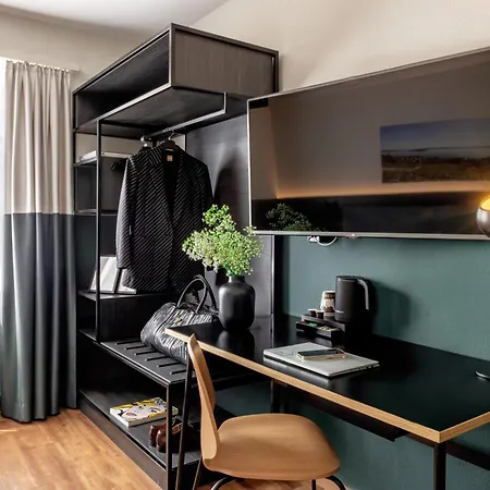 Hotel Free Parking 3*