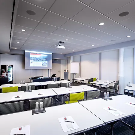 Ξενοδοχείο Free Parking