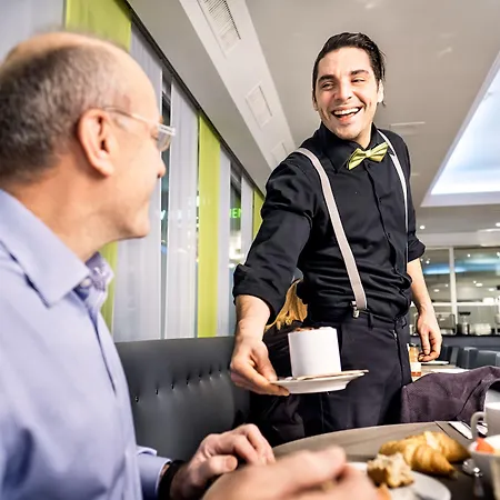 Free Parking Ξενοδοχείο