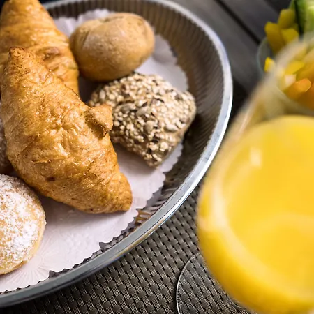 Free Parking Hotel 3*