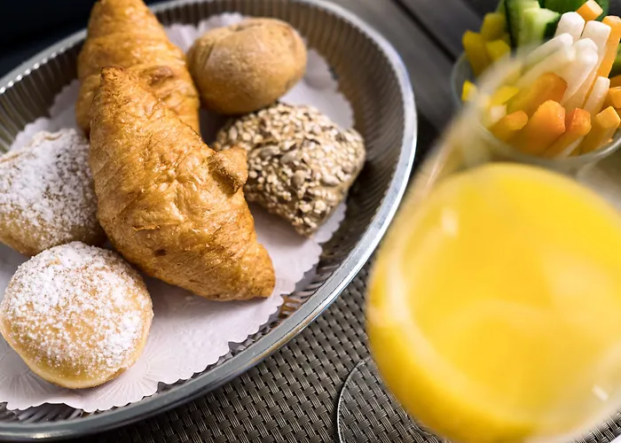 Free Parking Hotel 3*