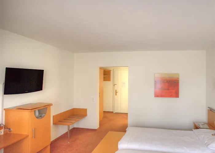 Free Parking Hotel 3*