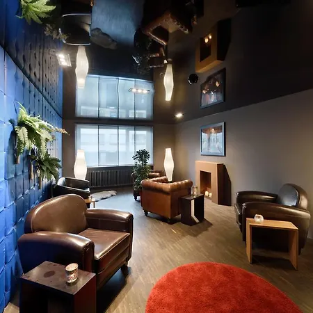 Hotel Free Parking 3*